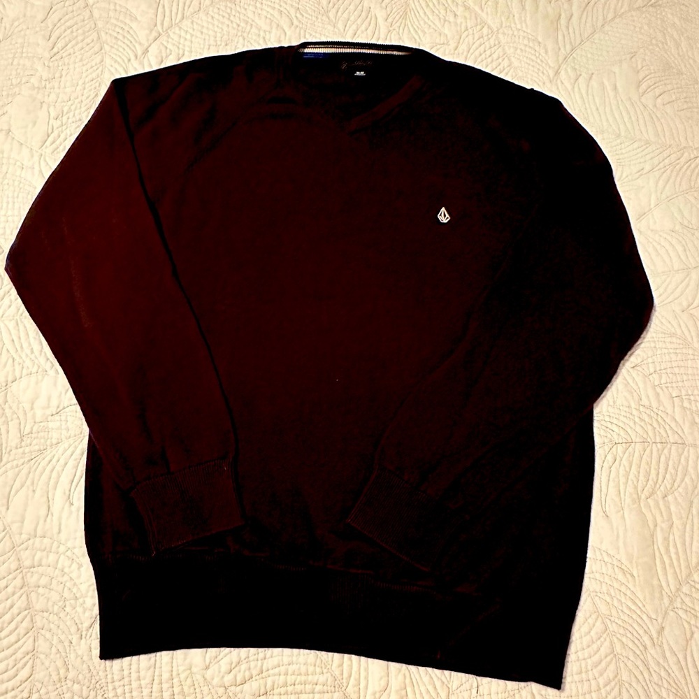 Men’s Volvo  sweater size Medium